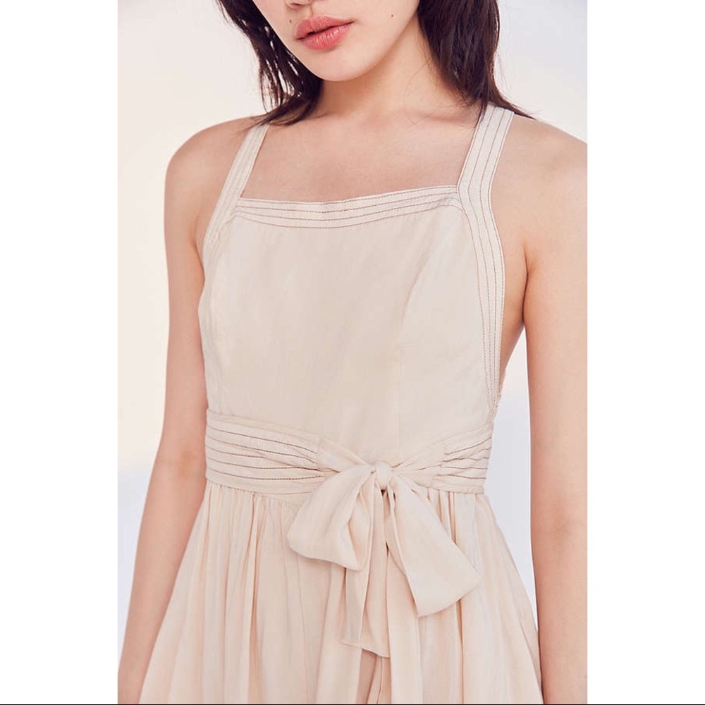 UO Kimchi Blue Trapunto Stitch Cross-Back Romper - Picture 3 of 8